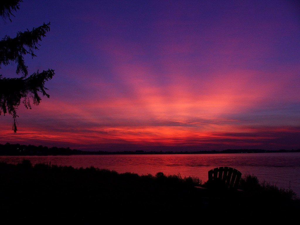 Oneida Lake Sunset with rays.... Oneida Lake 1854lighthouse Flickr