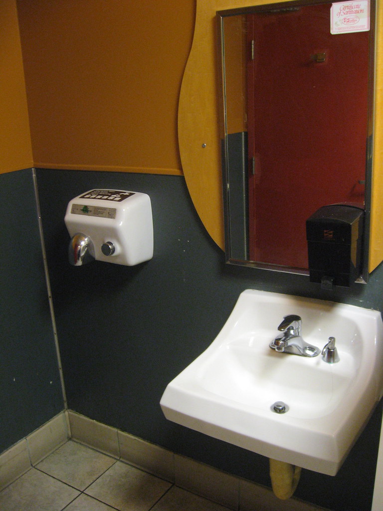 Starbucks Restroom See, no paper towels. I guess I could u… Flickr