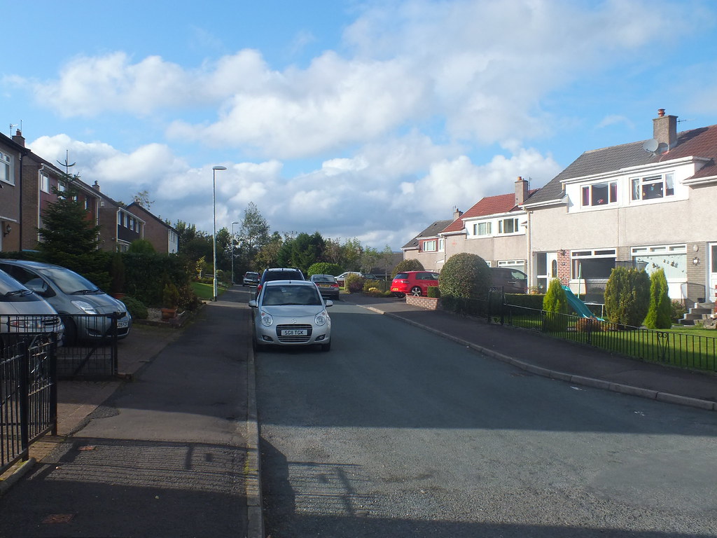 GouW1740 Moorfoot Drive, Trumpethill Dave McCartney Flickr