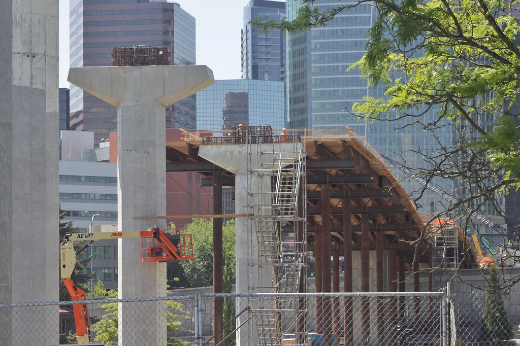 Link construction over I405 SounderBruce Flickr