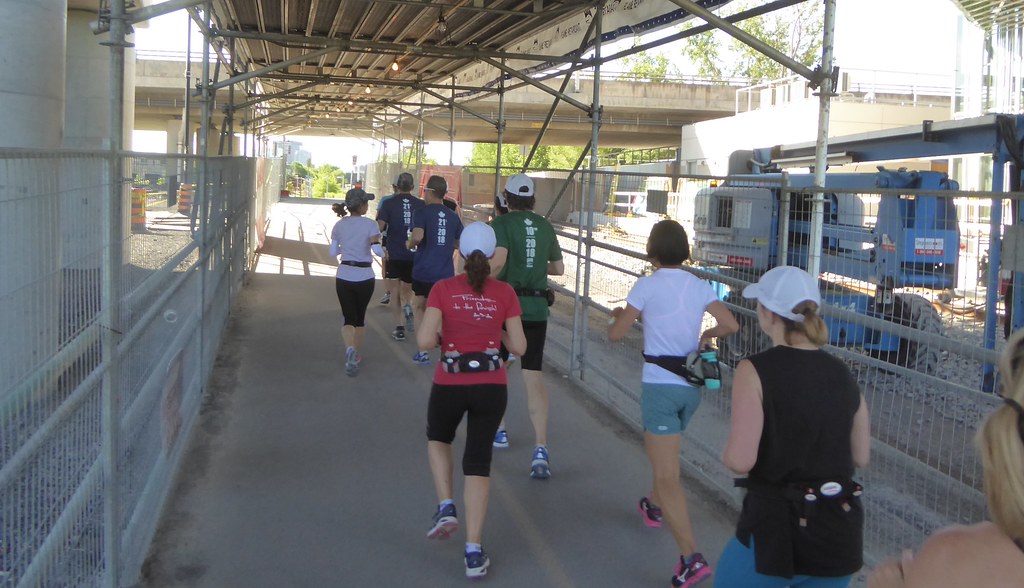 Running Room (Slater St) June 10 2018 P1160528 Ian Hunter Flickr