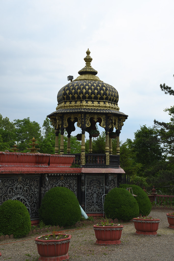 Palace of Gold Palace of Gold, Moundsville, WV Bruce Gage Flickr