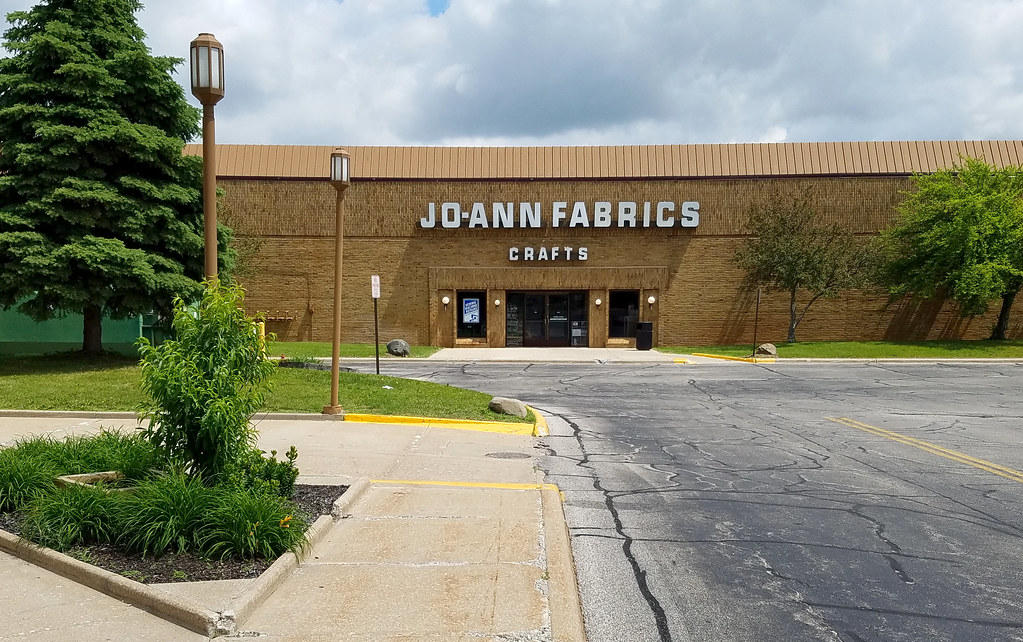JoAnn Fabrics at Concord Mall The Caldor Rainbow Flickr