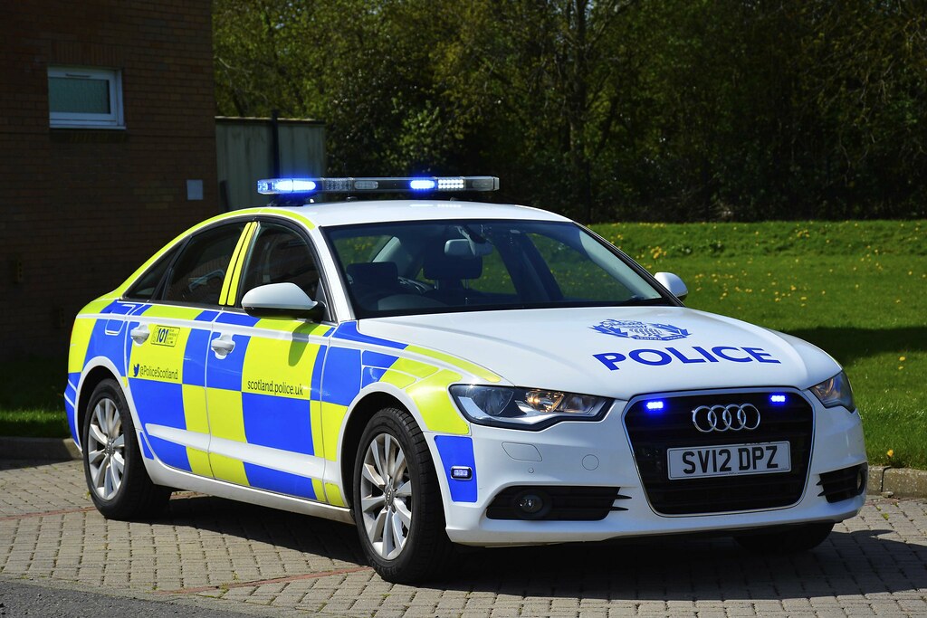 SV12 DPZ Police Scotland Audi A6 3.0 TDI Quattro Saloon Ab… Flickr