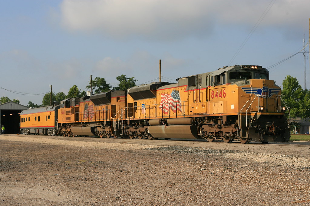 UP 8446, 8468, & Business Car North Platte Two UP SD70ACe'… Flickr