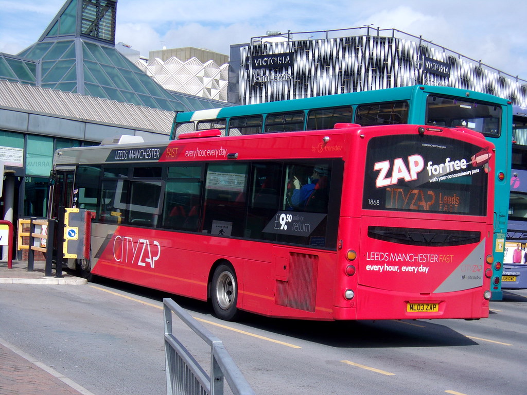 ML03 ZAP (1868) TRANSDEV LEEDS Steph Flickr