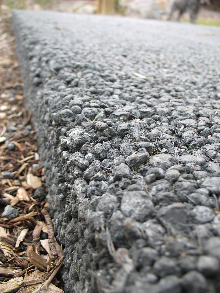 Pervious concrete edge Taken in Ravenna Park, Seattle, aro… Flickr