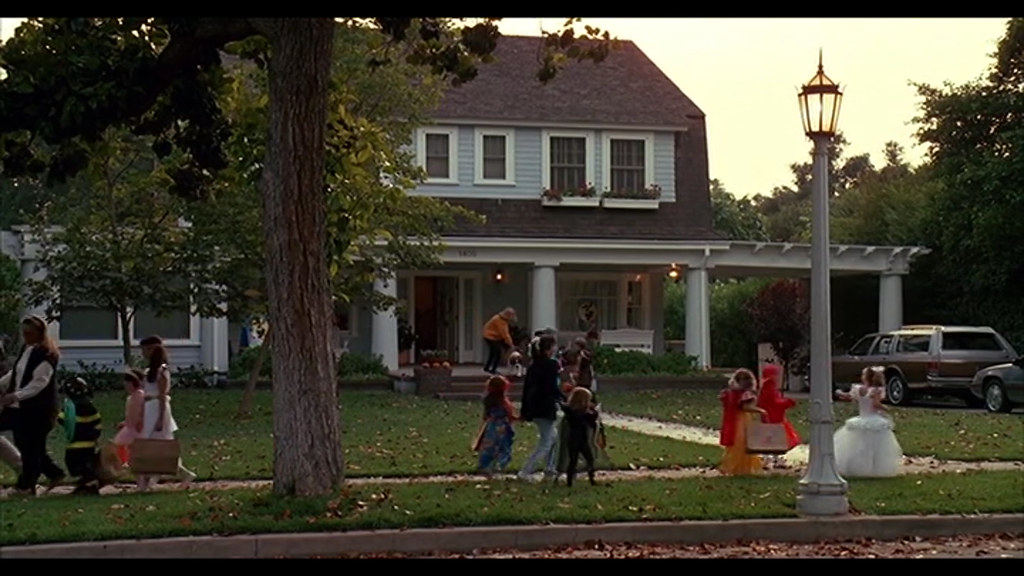 The Newton Residence Beethoven (1992) 1405 Milan Avenue,… Flickr