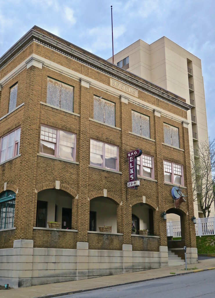 Elks Lodge, Fairmont, WV Elks Lodge 294, 419 Adams Street… Flickr