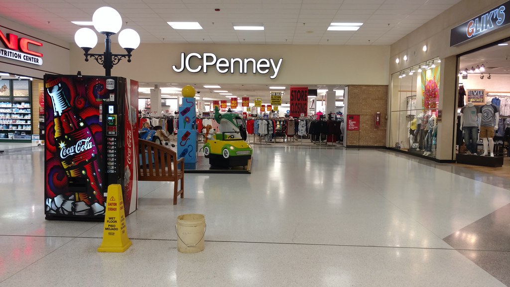 Village Square Mall Effingham IL gameking3 Flickr