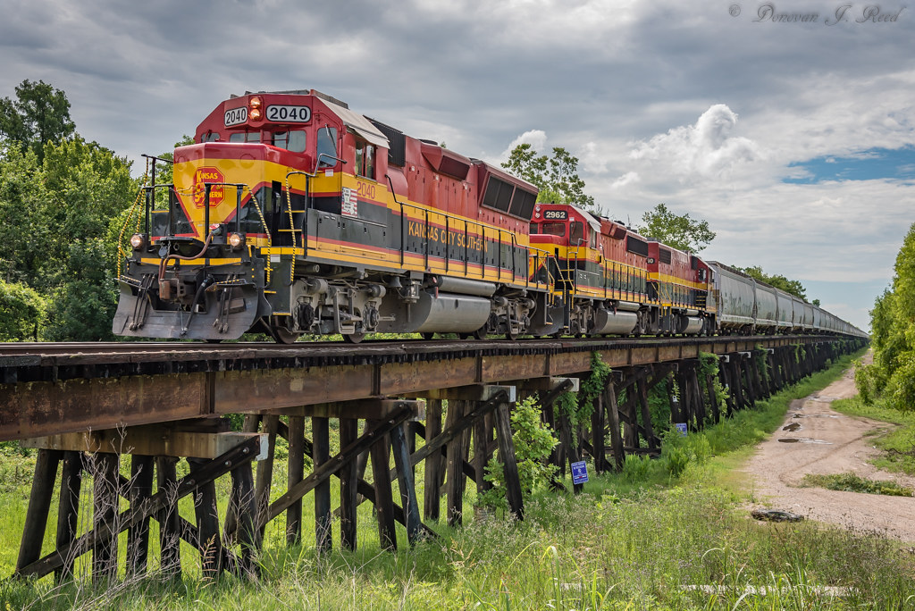 KCS New Orleans Sub Montz, LA KCS2040 Donovan Reed Flickr