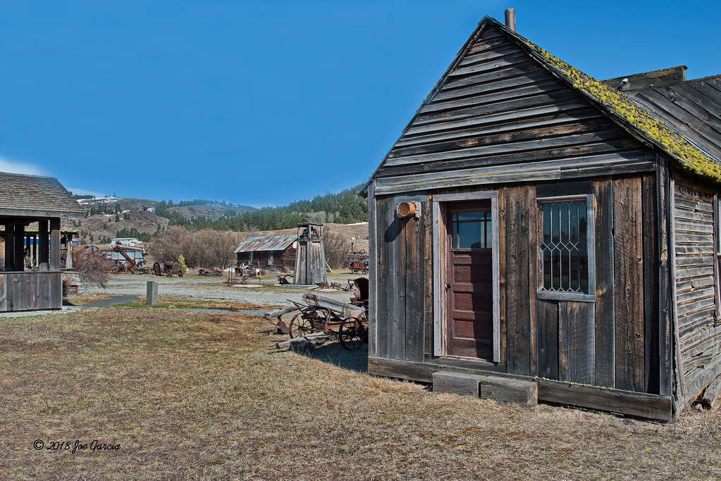 The Backyard Old Molson museum, Molson Washington. Joe (José