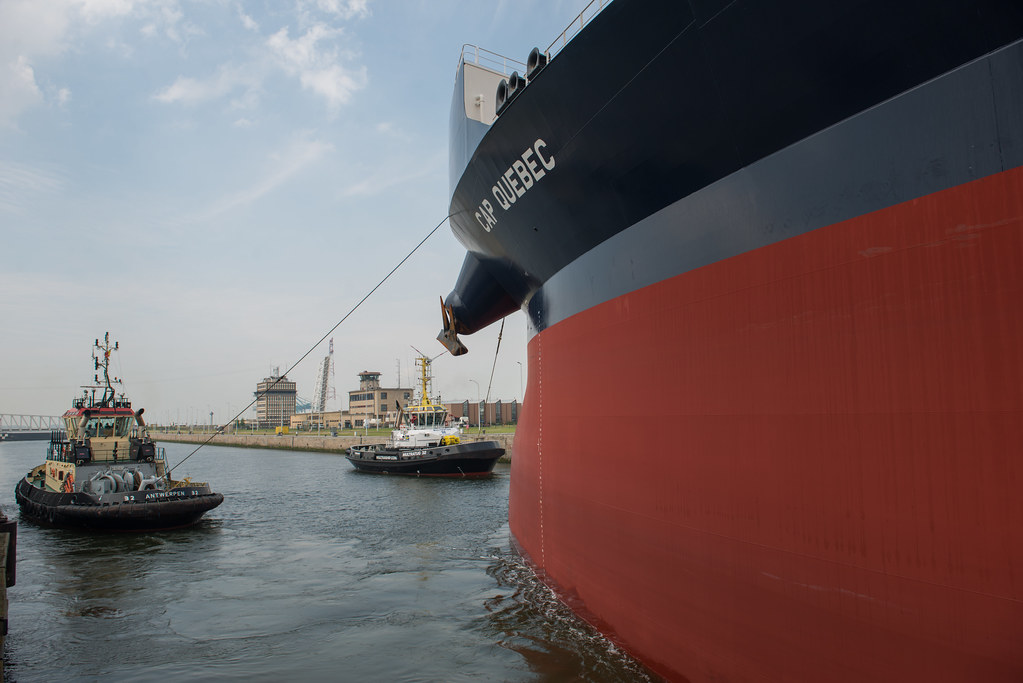 Cap Quebec_DVL6120 The brand new tanker came in from Yanbu… Flickr