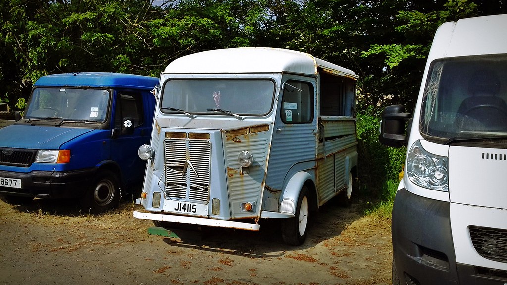 Citroën H Van J14115 Homefield farm shop St. Clement NS Flickr