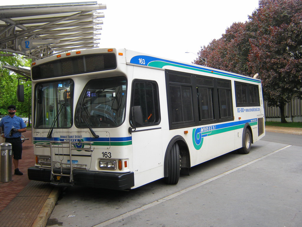 Norwalk Transit District (Wheels) 163 CTLegends135 Flickr