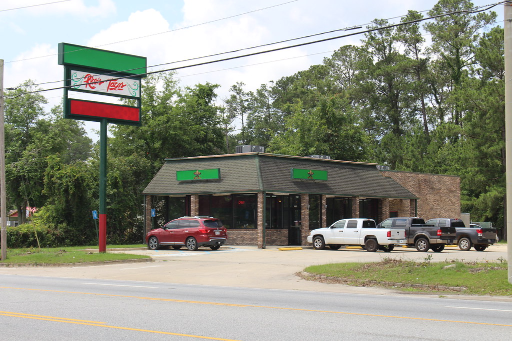 Rico's Tacos former Huddle House, Valdosta Valdosta, Lownd… Flickr