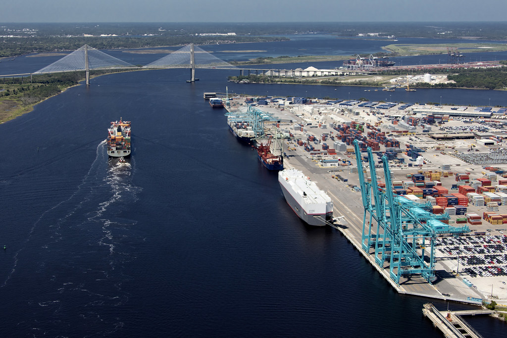JAXPORT's North Jacksonville terminals More than 1.3 milli… Flickr