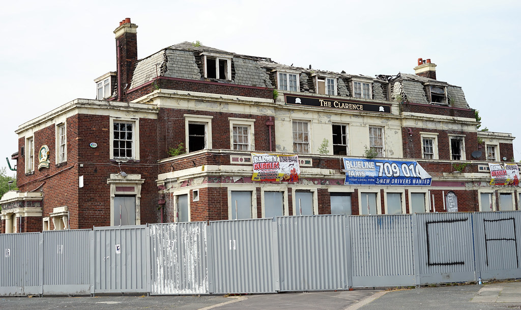 CLARENCE PUB, UTTING AVE, CHERRY LANE, LIVERPOOL 4, MAY 20… Flickr