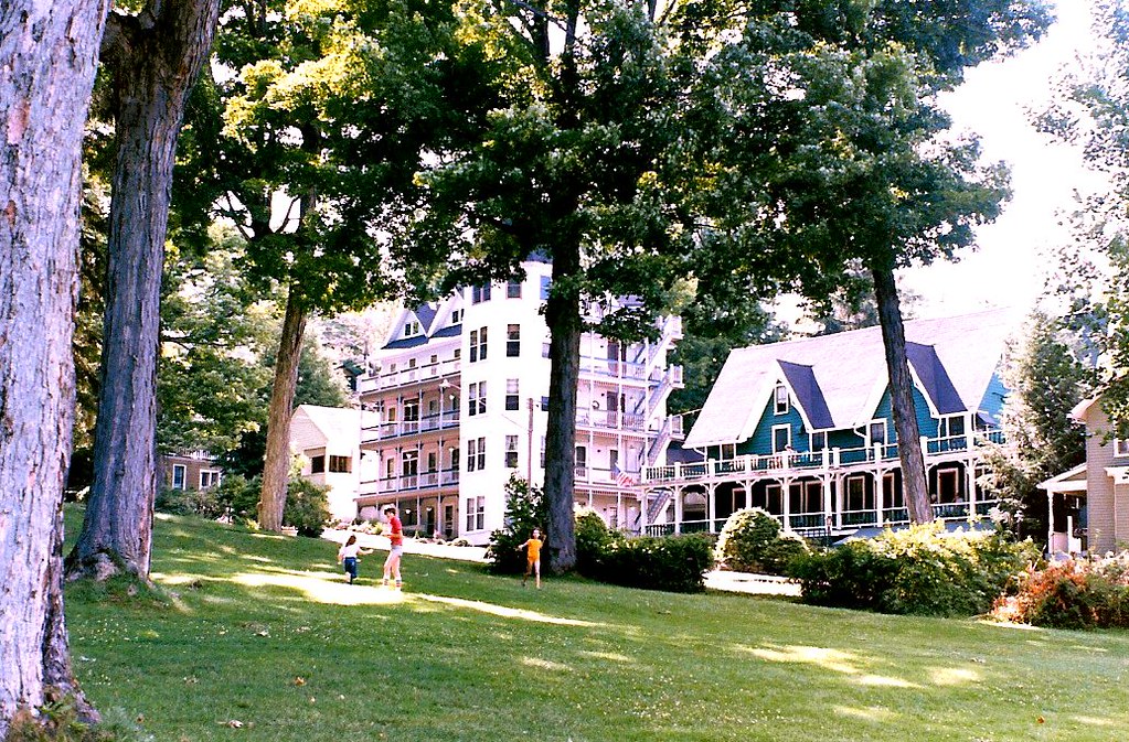 CHAUTAUQUA INSTITUTION, NEW YORK** Walking around the Chau… Flickr
