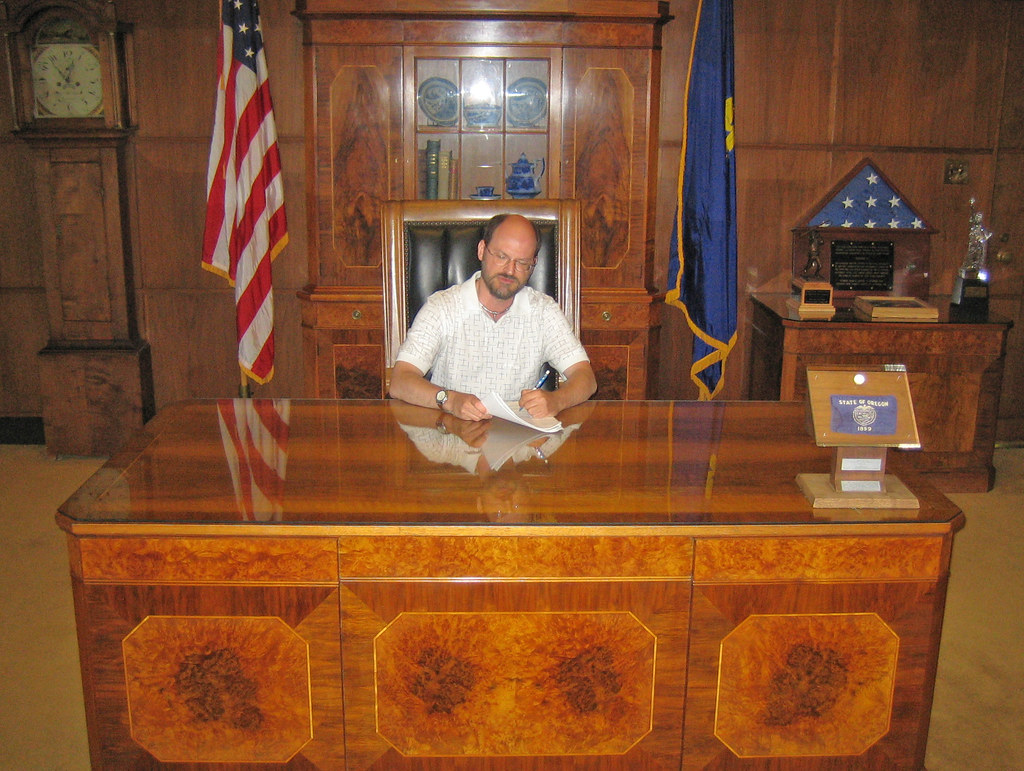 Meador at Governor's Ceremonial Desk in Salem, Oregon Flickr