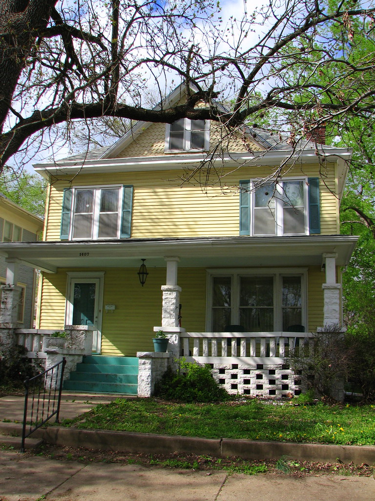 Our House It's a very very very fine house. Kelly Flickr