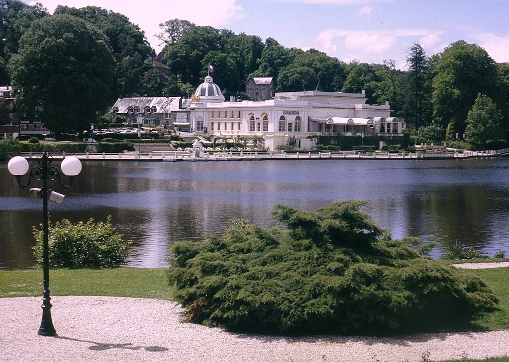 Bagnoles de L'Orne lac Peter Flickr