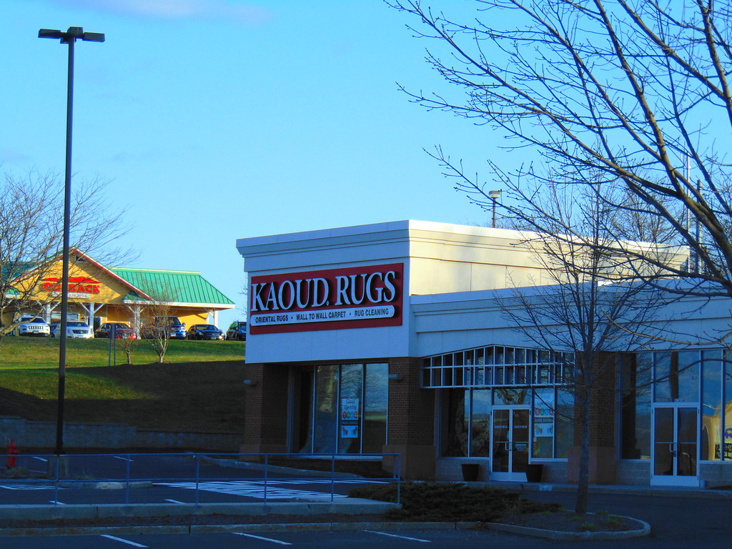 Kaoud Rugs (Manchester, Connecticut) JJBers Flickr