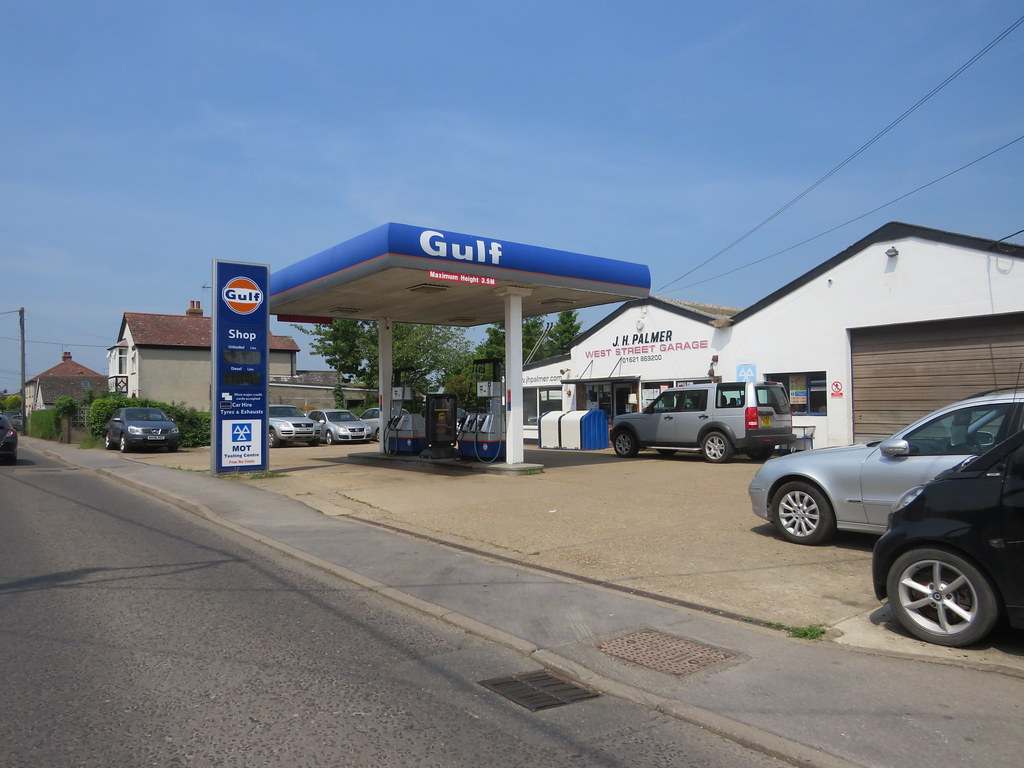 Gulf West Street Garage, Tollesbury, Essex 2 Gulf brande… Flickr