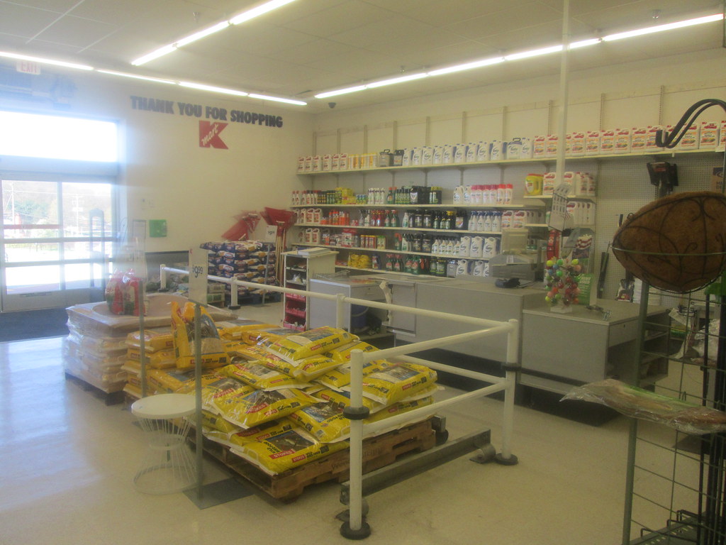 Garden North Versailles, PA. April 2017. … Flickr