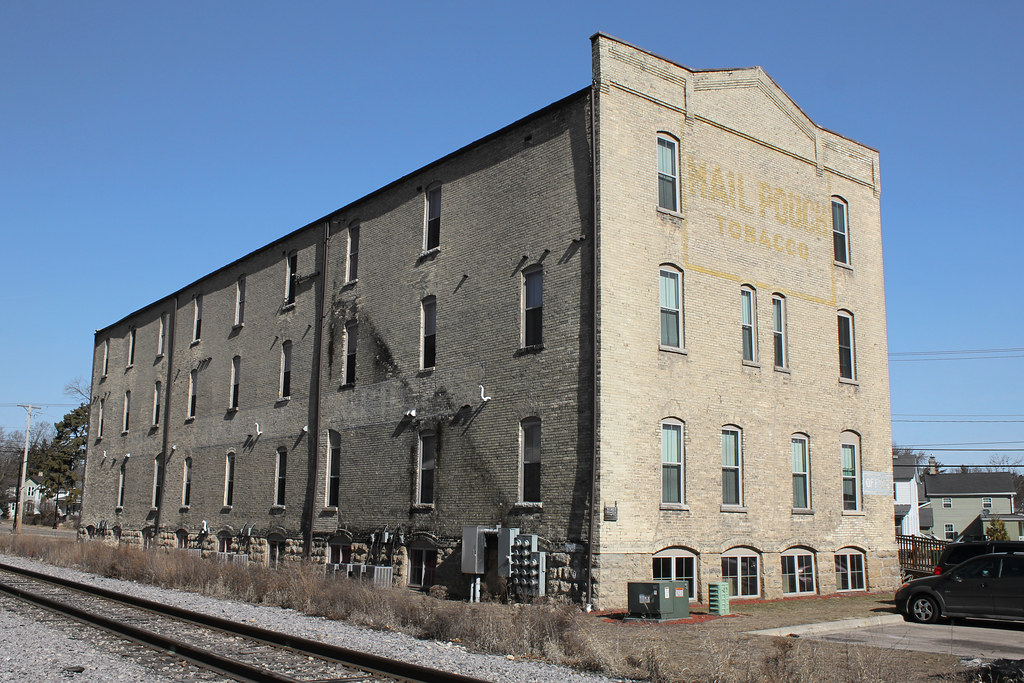 L. Bamberger & Co. Tobacco Warehouse Edgerton, WI Flickr