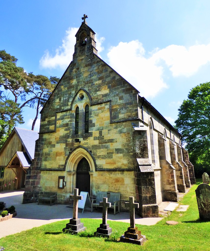 St. John's, Crowborough A gem of a church in the Anglo Cat… Flickr