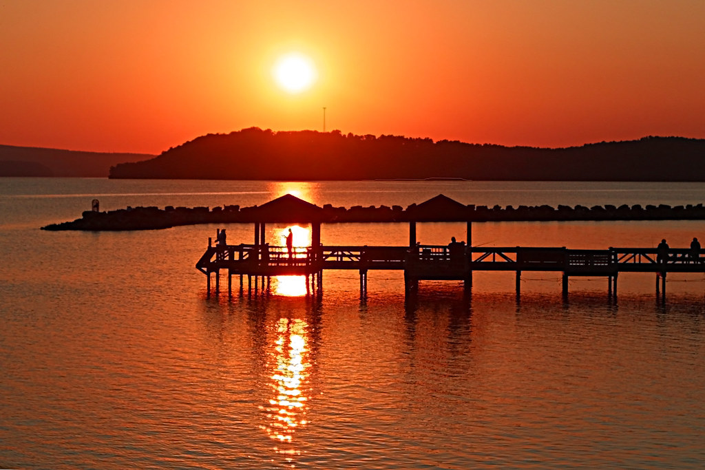 Sunset on the Lake Dardanelle Fishing Pier fyimo Flickr