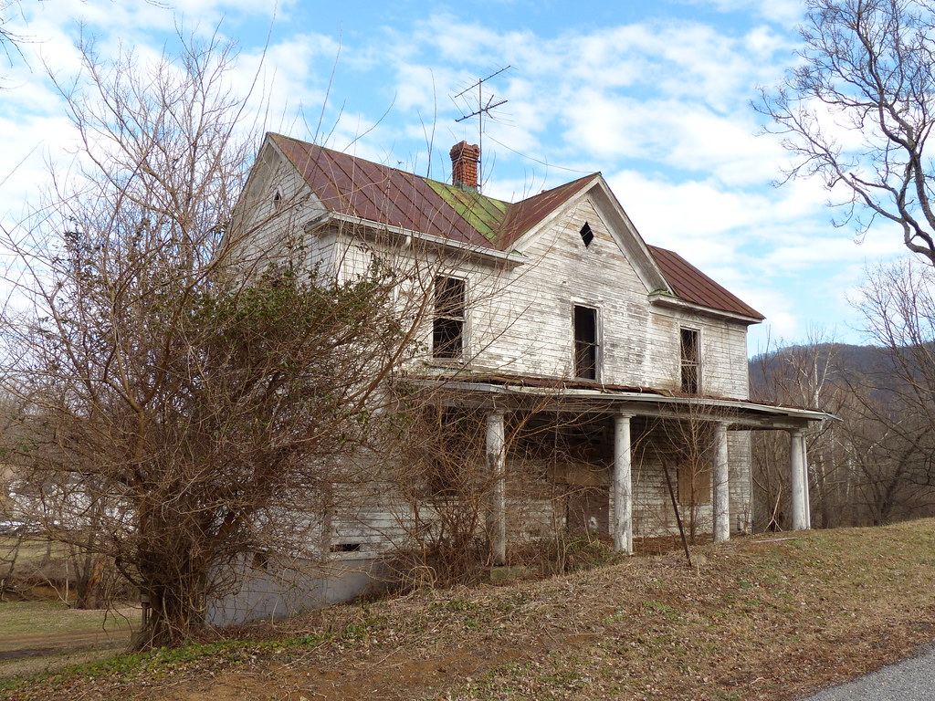 abandoned house in Bonsack, Virginia Layman Road Kipp Teague Flickr