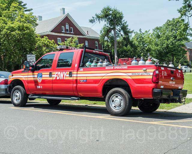 FDNY Scuba Unit Pickup Truck, Fort Totten, New York City a photo on