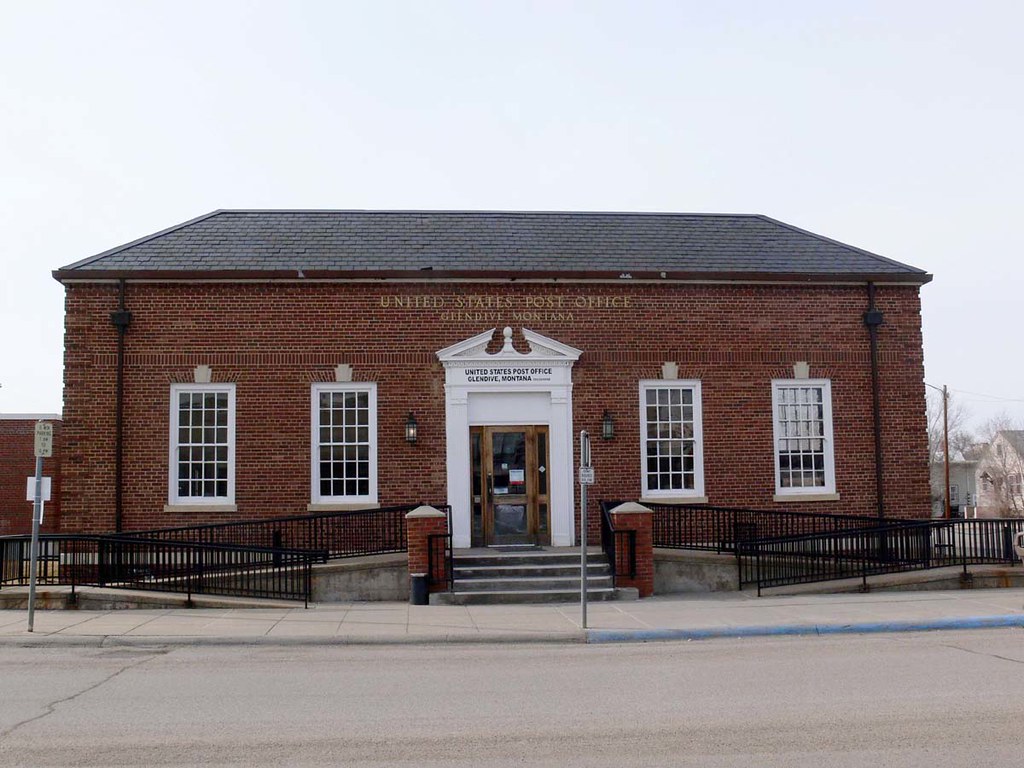 Glendive, Montana 59330 Dawson County. The Glendive post o… Flickr