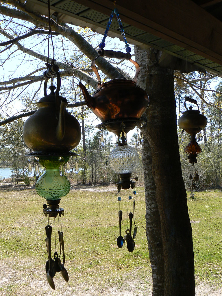 TEAPOT CHIMES BY ARTIQUE ALLEY TEAPOT WINDCHIMES MADE WITH… Flickr