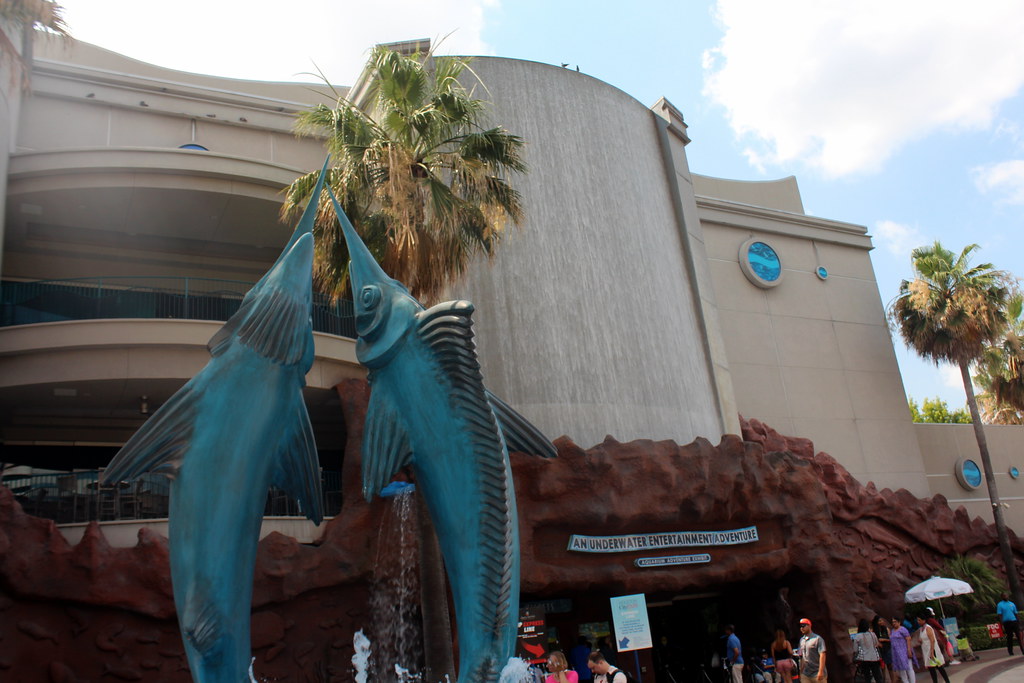 Houston Downtown Houston Downtown Aquarium a photo on Flickriver