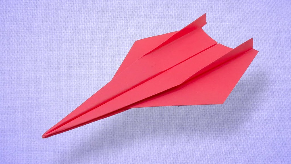 How To Make Long Range Flying Paper Airplane Fold Incred… Flickr