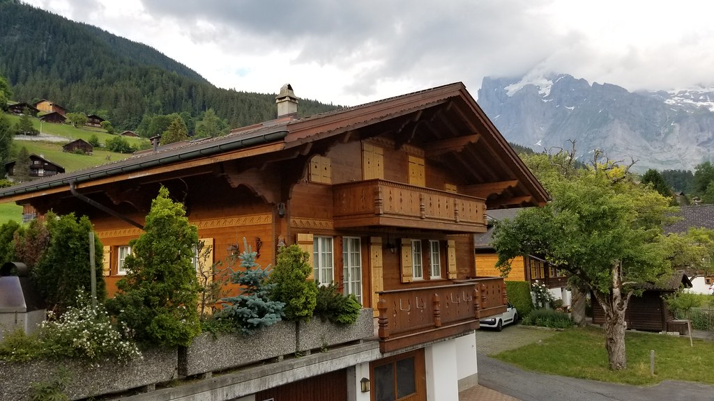 Chalet Mittelhorn, Grindelwald Kevin Oliver Flickr