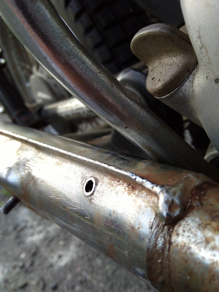 CB125 JB Weld Exhaust Pin Holes I filed them down and clea… Flickr