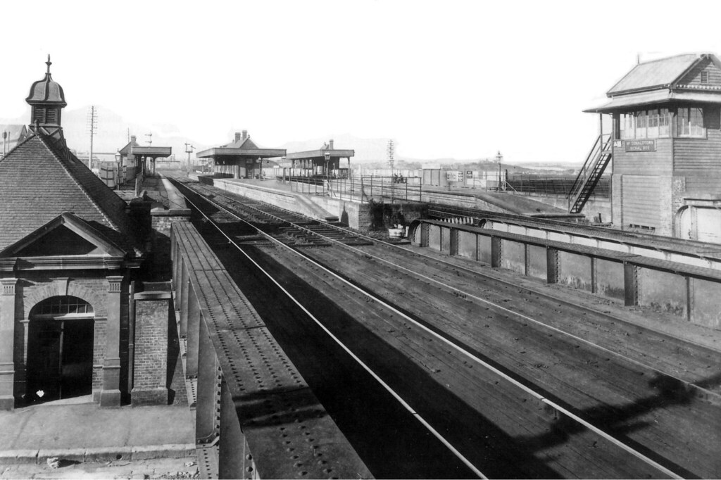 Railway Station, Macdonaldtown, Sydney, NSW, 1900. dunedoo Flickr