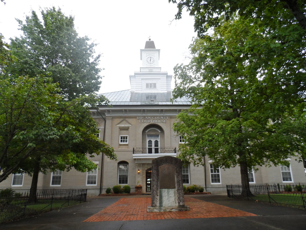 Logan County Courthouse, August 6, 2017 Russellville KY. Steve "Rusty" Rust Flickr