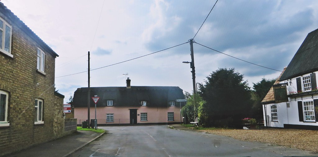 Colne, Huntingdonshire / Cambridgeshire Village thatch cot… Flickr