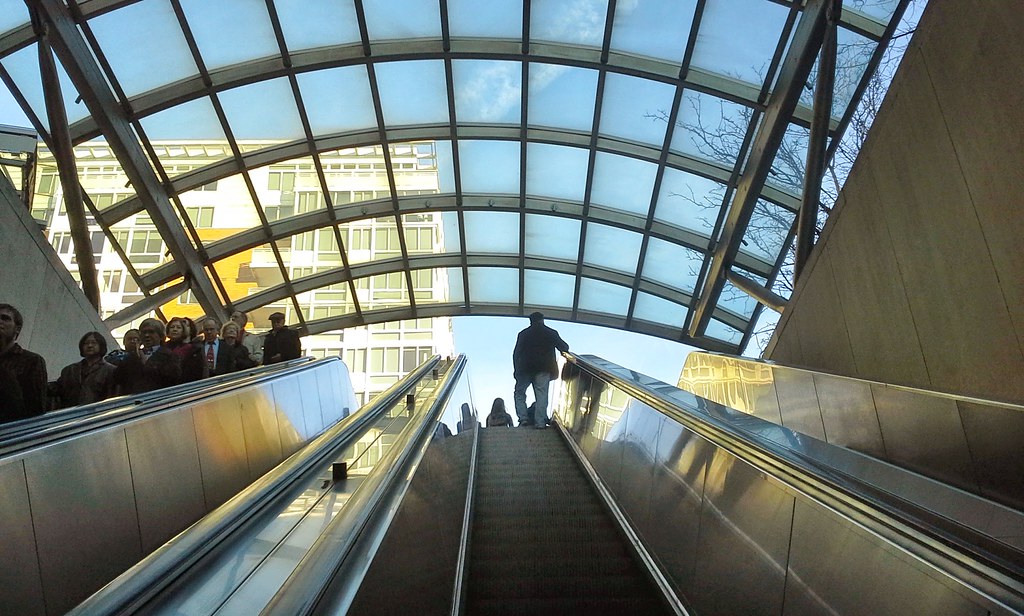 Foggy BottomGWU Metro Station, Washington, D.C. willgar64 Flickr