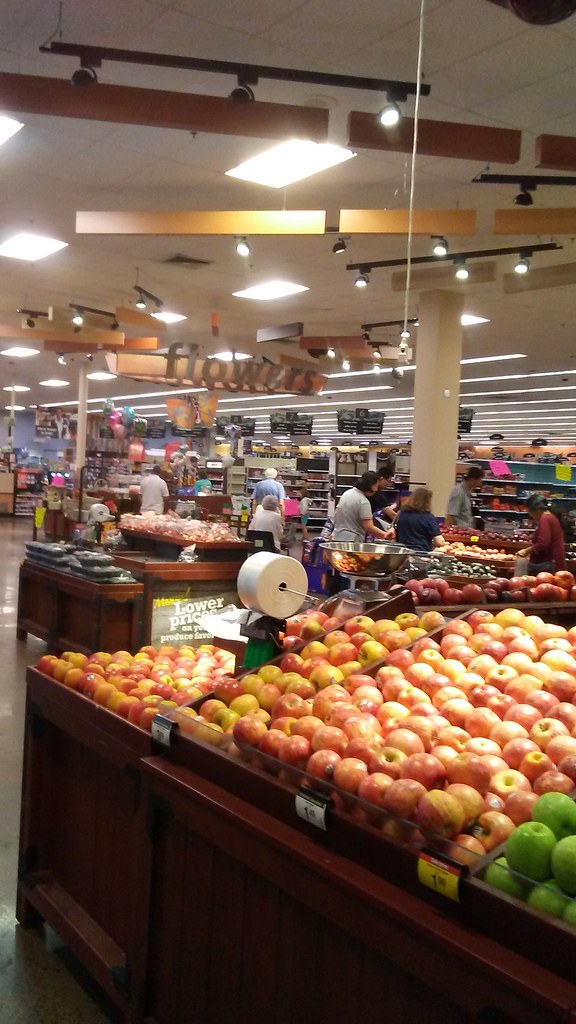 Kroger of Cary, NC The Cary, NC Kroger is one of 14 stores… Flickr