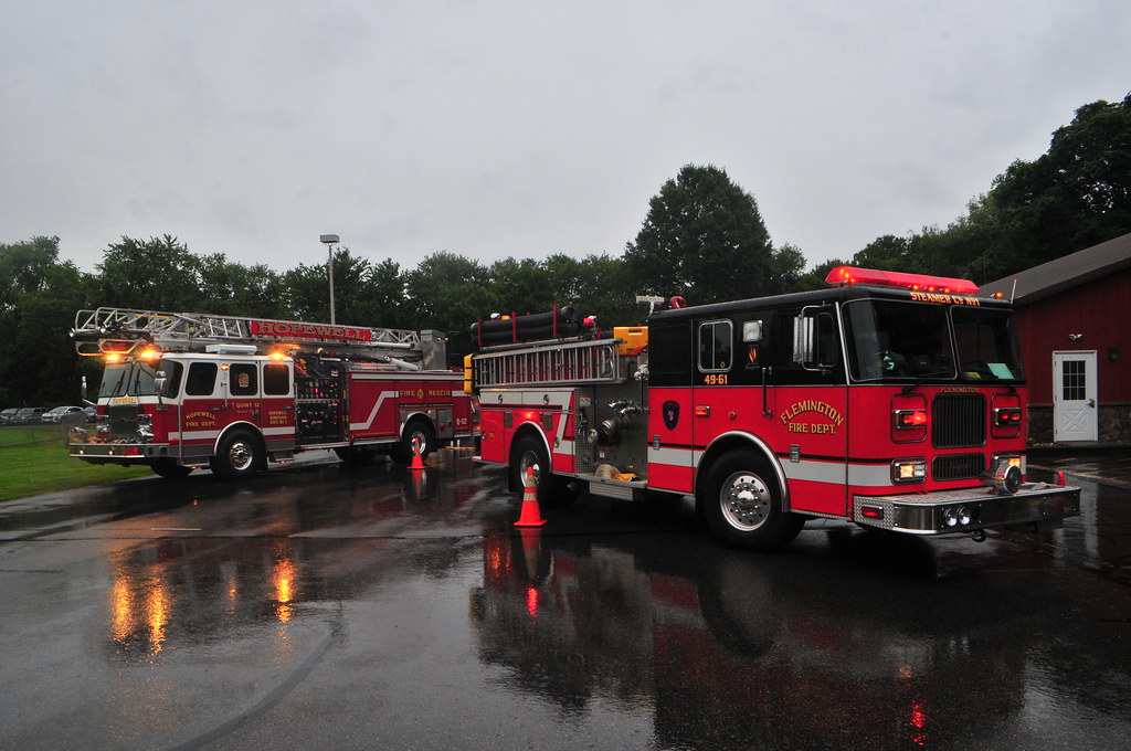 Hopewell Fire Department Quint 52 · Flemington Fire Depart… Flickr