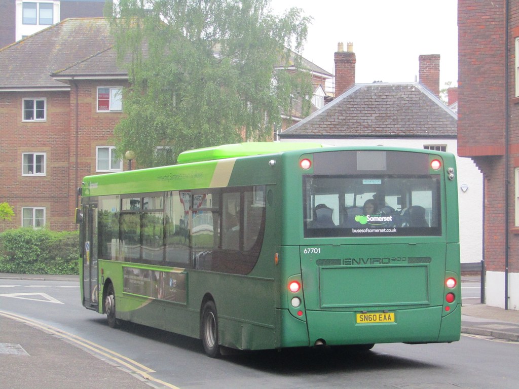 Buses of Somerset 67701 SN60EAA Taunton Bus Stn (1) (1280x… Flickr