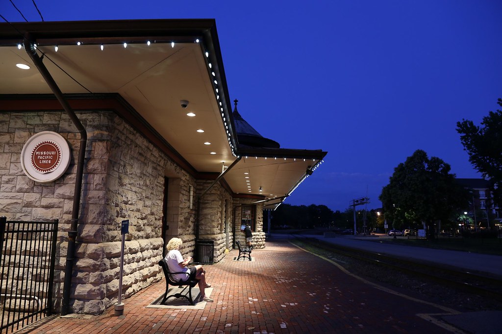 Blue Hour at Missouri Pacific MP depot Kirkwood, Missouri Flickr