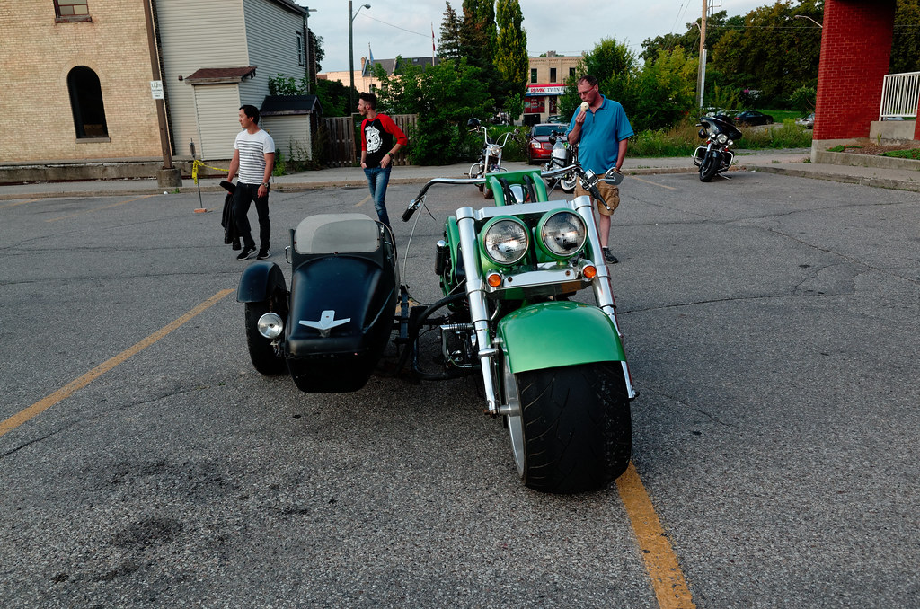 R0021243 "Bike Night in Paris 7 August 2018"; "Bike Night … Flickr