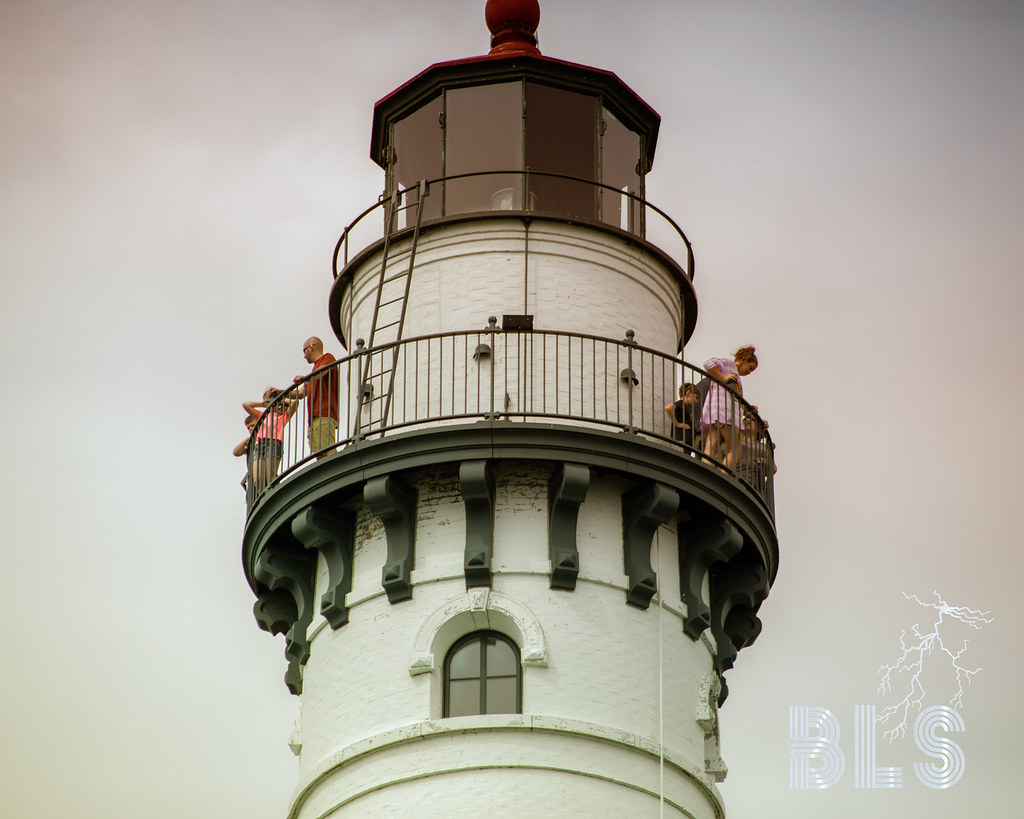 Wind Point Lighthouse, Racine, Wisconsin bluelightningstu… Flickr